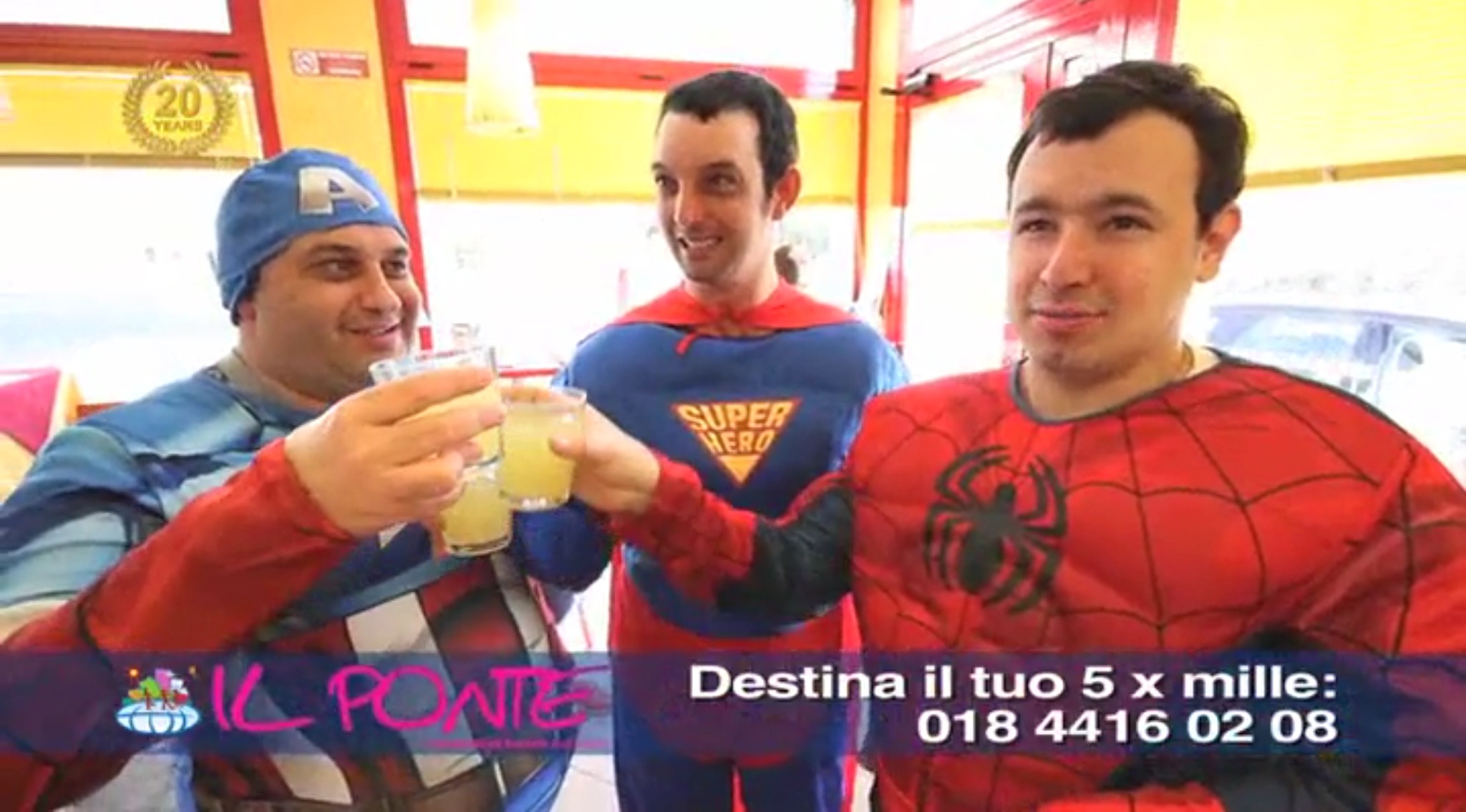 cover super eroi